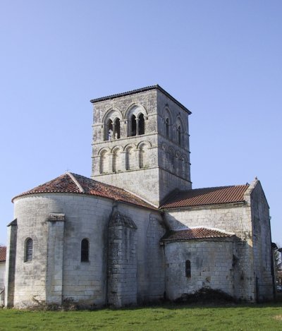 Chevet de l'église Saint Martin de Chazelles
