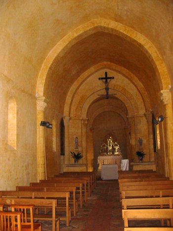 Intérieur de l'église de LA Rochette