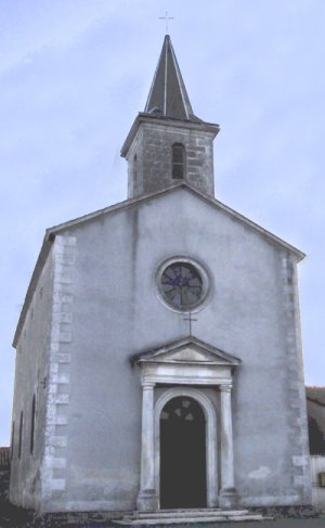 facade de l'église d'Eymouthiers