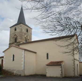 Façade de l'église d'Orgedeuil