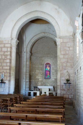 Intérieur de l'église de Bunzac