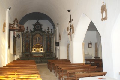 Intérieur de l'église de Rouzède