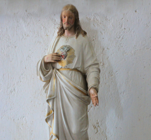 Statue du sacré Coeur de Sauvagnac.